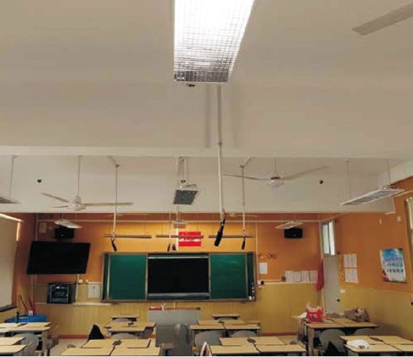 學(xué)校讀寫(xiě)微棱晶燈案例